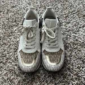 Michael kors sneakers